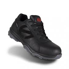 62653 - RUN-R 400 LOW EN ISO 20345 : 2022  S3L FO SR