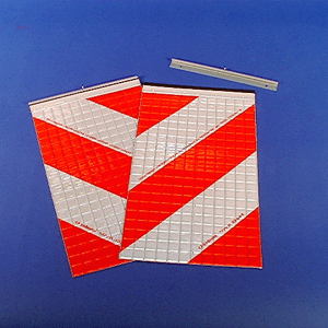 WARNMARKIERUNG F. HUBLADEBÜHNEN 260x430mm, 1x LINKS- 1X RECHTSWEISEND SET