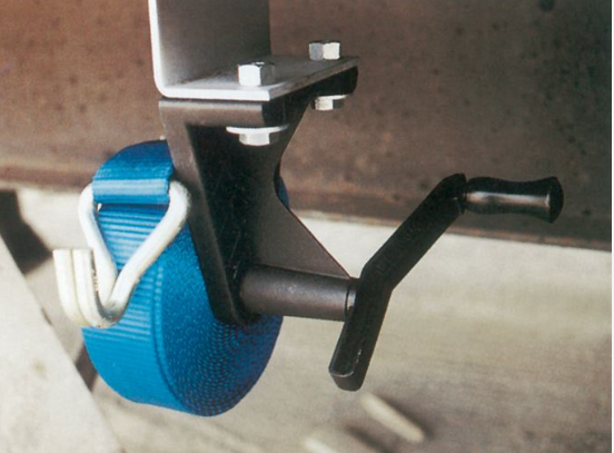 [⚠Déstockage] ENROULEUR DE SANGLE AVEC AIMANT ET VISSERIE PMS (BOITE)