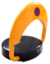 [⚠Déstockage] Arceau de parking automatique solaire - Détection de la télécommande dans un rayon de 15m. Panneau solaire et une batterie en lithium 3,7V et chargeur de batterie. 2 télécommandes. Temps de chargement 2h. Vitesse d'ouverture entre 5 et 6s. Une sirène s'active en cas de choc sur l'arceau. Livré avec 3 fixations