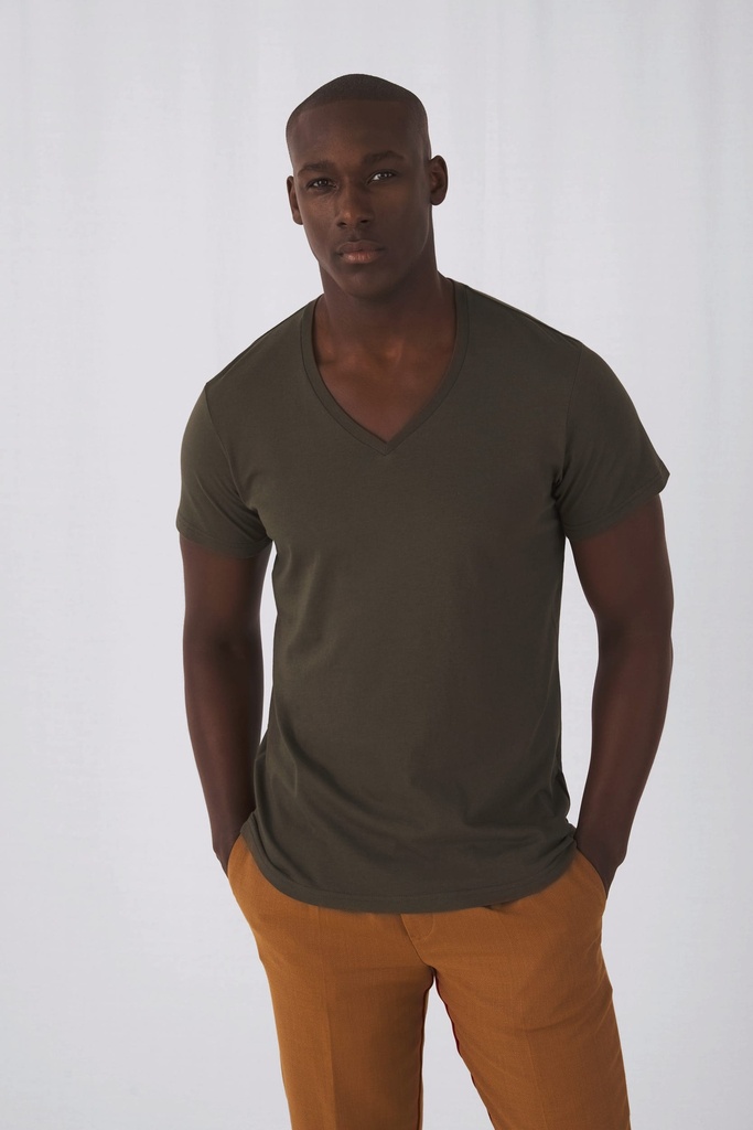 [CGTM044-Red-S] CGTM044 - T-shirt BIO Inspire col V Homme  - Red (S)
