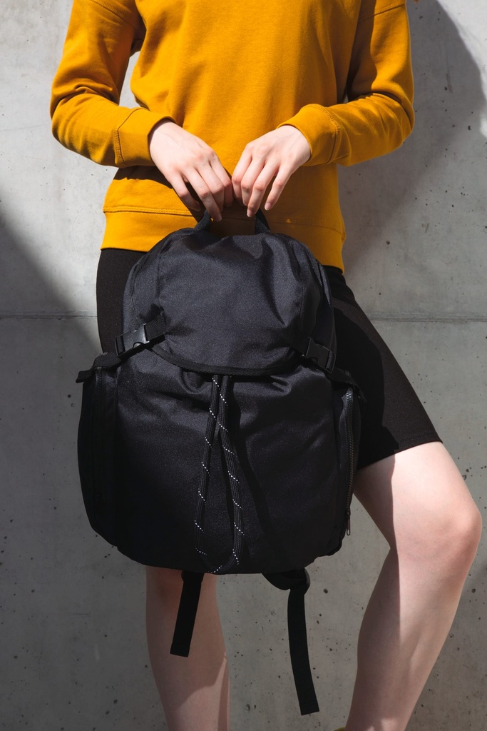 [KI0180-Black-OneSize] KI0180 - Sac à dos de sport recyclé d'inspiration lifestyle, urbain  - Black
